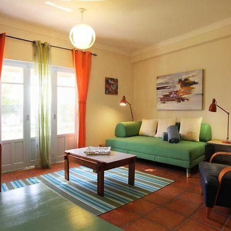 Apartamento Azur ヴィラ・ノヴァ・デ・ミルフォンテス エクステリア 写真