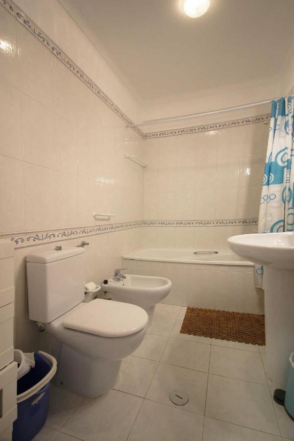 Apartamento Azur ヴィラ・ノヴァ・デ・ミルフォンテス エクステリア 写真