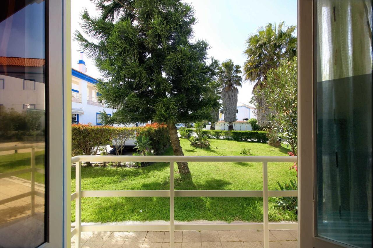 Apartamento Azur ヴィラ・ノヴァ・デ・ミルフォンテス エクステリア 写真